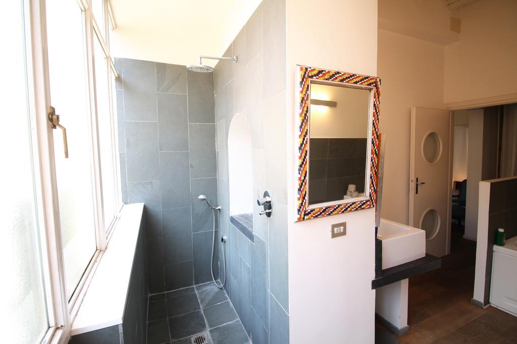 Trevi Fountain 2Br Apartment โรม ภายนอก รูปภาพ